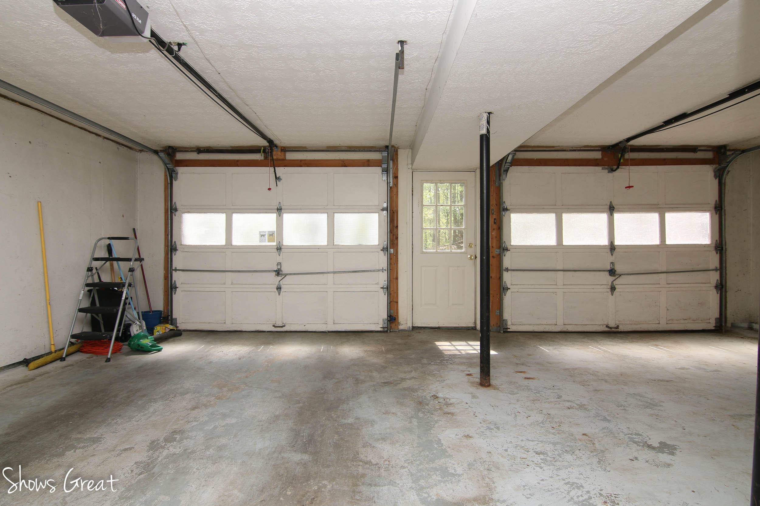 571 Scalybark Drive Blue Ridge, VA 24064 - Photo 27 of 43 Oversized two car garage
