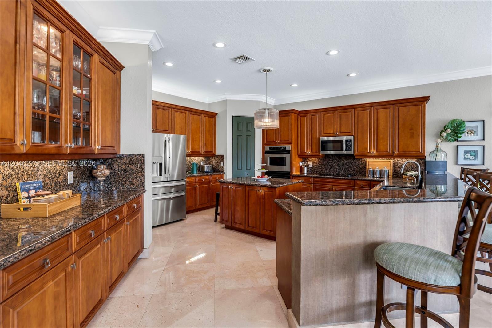 4135 Southwest 186th Way Miramar, FL 33029 - Photo 11 of 76
