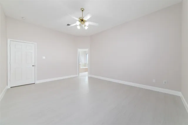 $2,500 | 8330 Malin Court, Houston, TX 77083