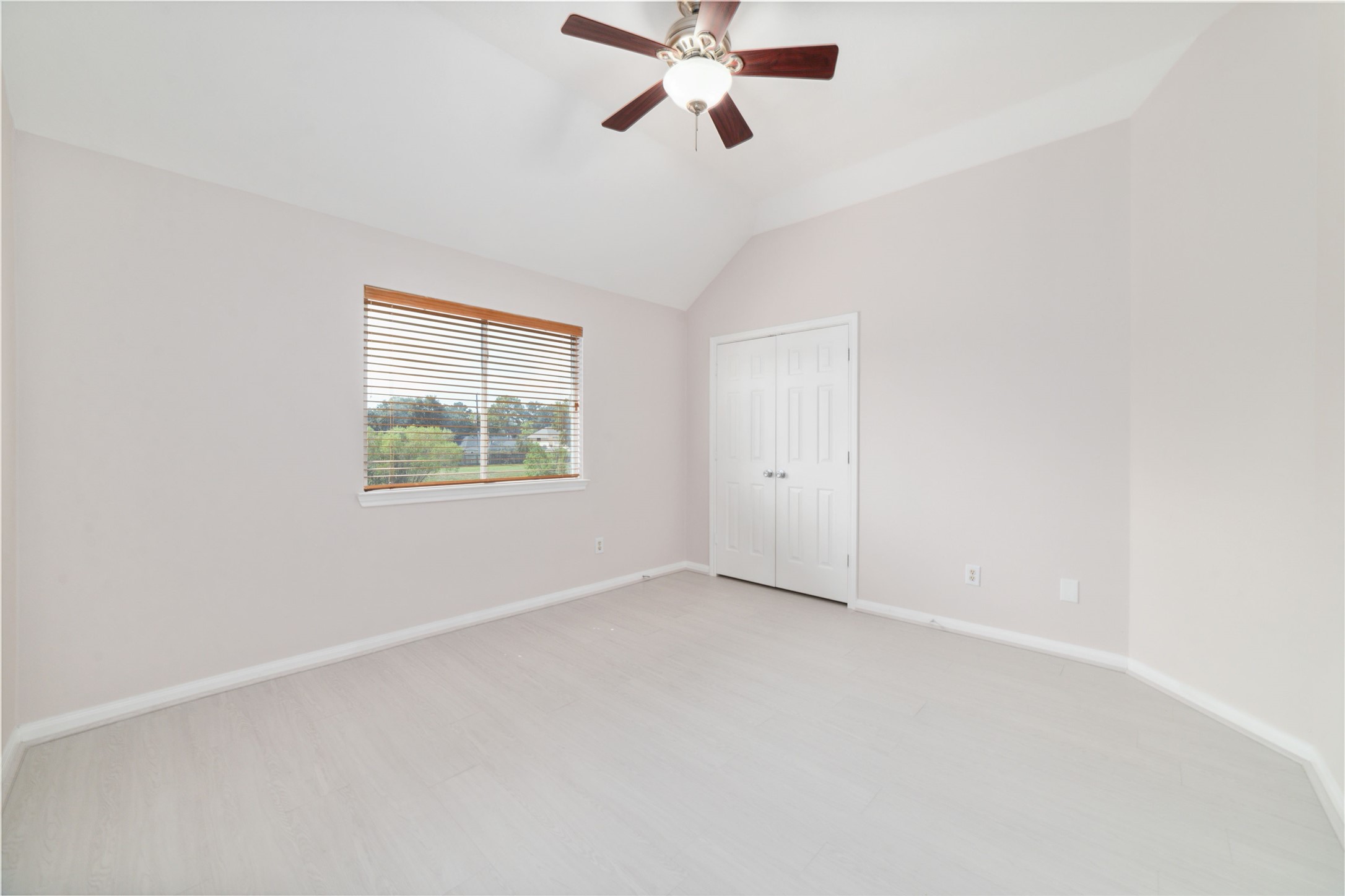 8330 Malin Court Houston, TX 77083 - Photo 19 of 21