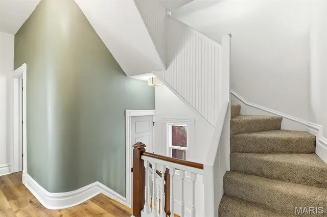 $589,000 | 3820 Shaw Boulevard, St. Louis, MO 63110