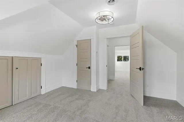 $589,000 | 3820 Shaw Boulevard, St. Louis, MO 63110