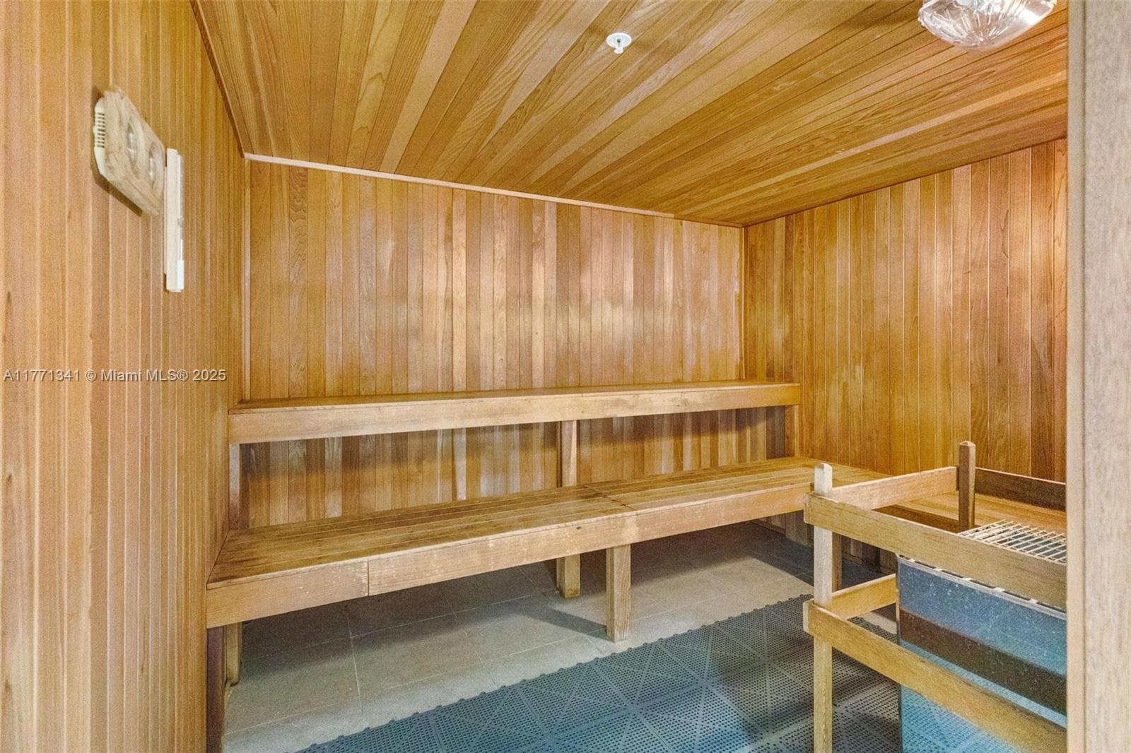 90 Southwest 3rd Street, Unit 4103 Miami, FL 33130 - Photo 26 of 31