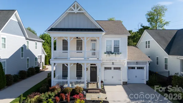 $625,000 | 815 Bluff Loop Road, Rock Hill, SC 29730