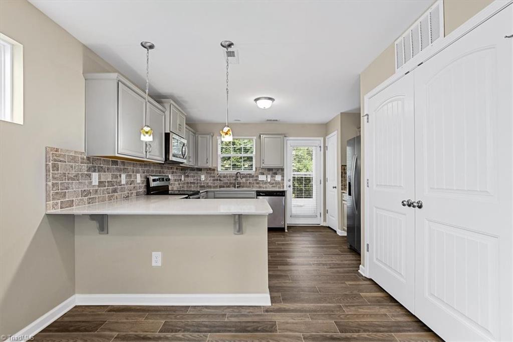 3837 Copperfield Court High Point, NC 27265 - Photo 12 of 42