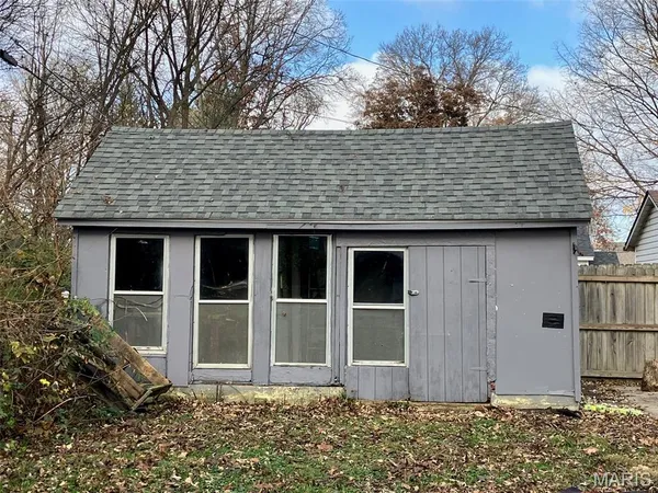 $169,900 | 319 South Madison Street, Trenton, IL 62293