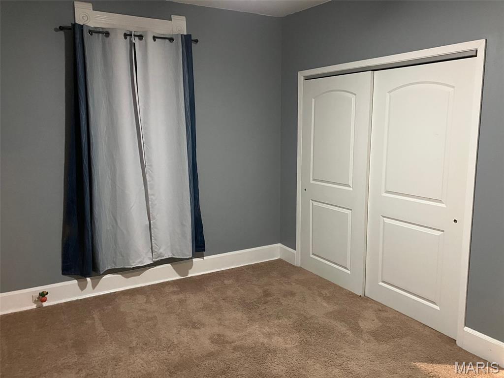 319 South Madison Street Trenton, IL 62293 - Photo 4 of 12