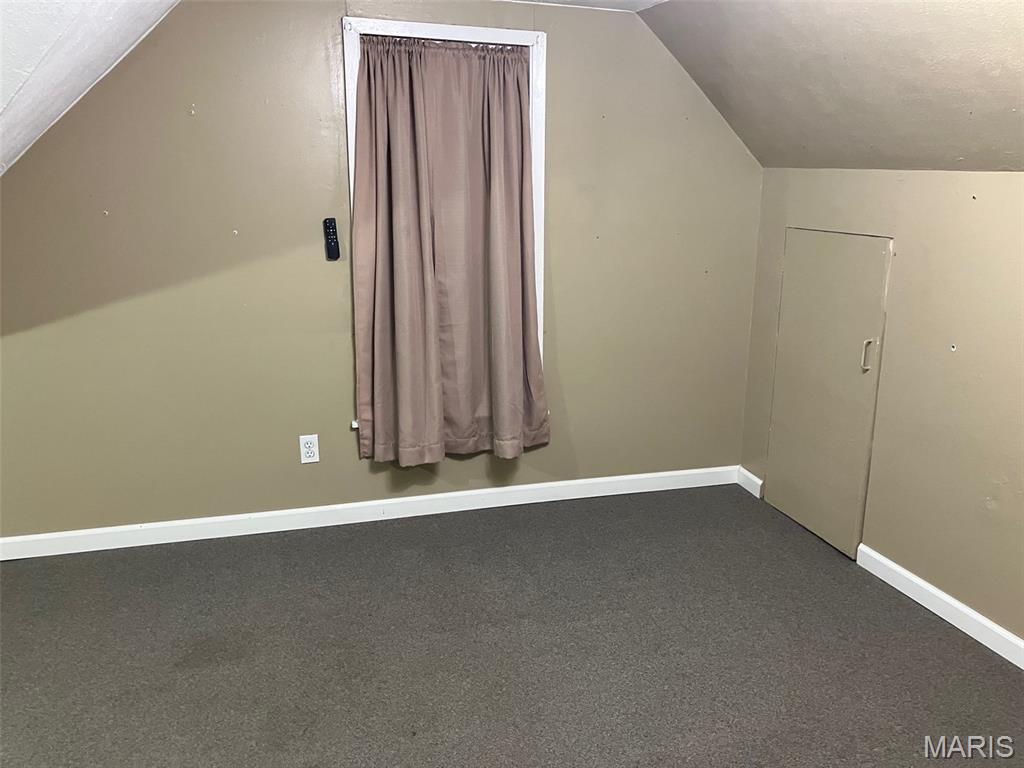 319 South Madison Street Trenton, IL 62293 - Photo 7 of 12