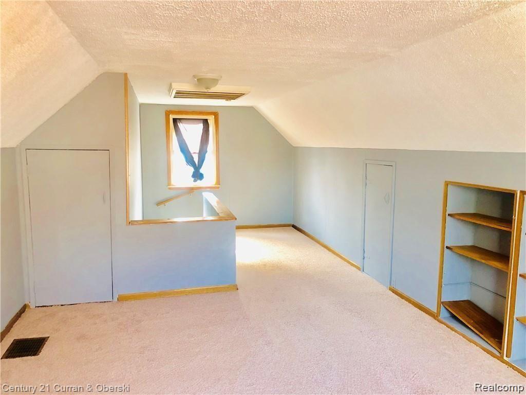 385 Biltmore Street Inkster, MI 48141 - Photo 12 of 21 8.jpg