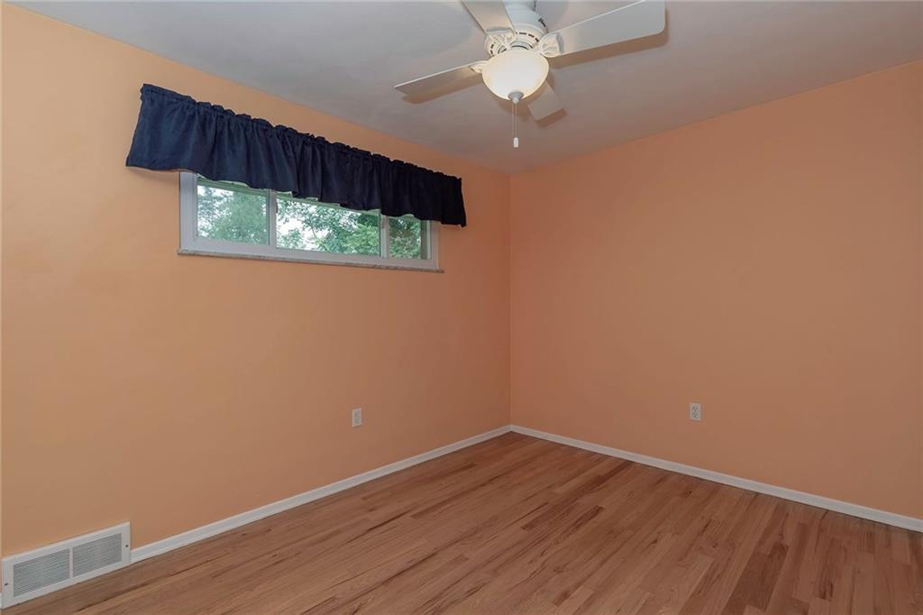 3111 Ridge Avenue Aliquippa, PA 15001 - Photo 14 of 25 Gallery Image 14