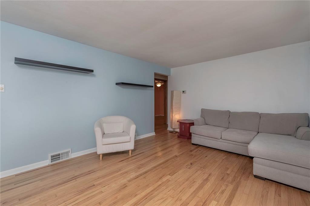 3111 Ridge Avenue Aliquippa, PA 15001 - Photo 5 of 25 Gallery Image 5