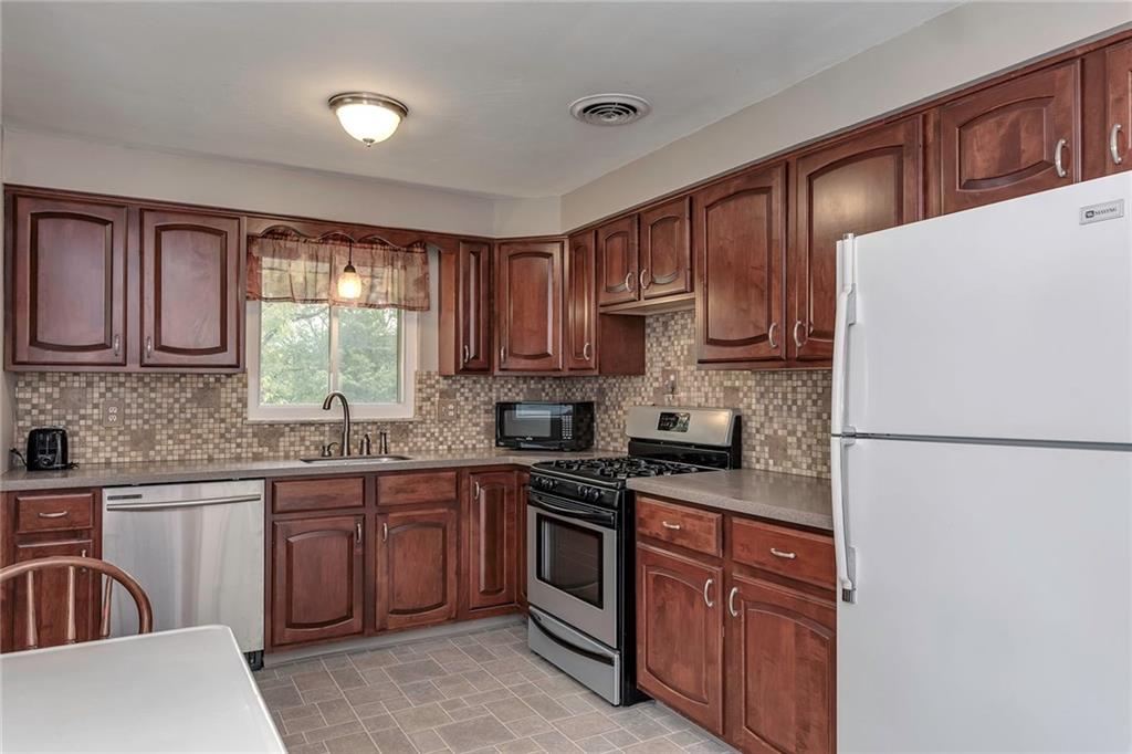3111 Ridge Avenue Aliquippa, PA 15001 - Photo 7 of 25 Gallery Image 7