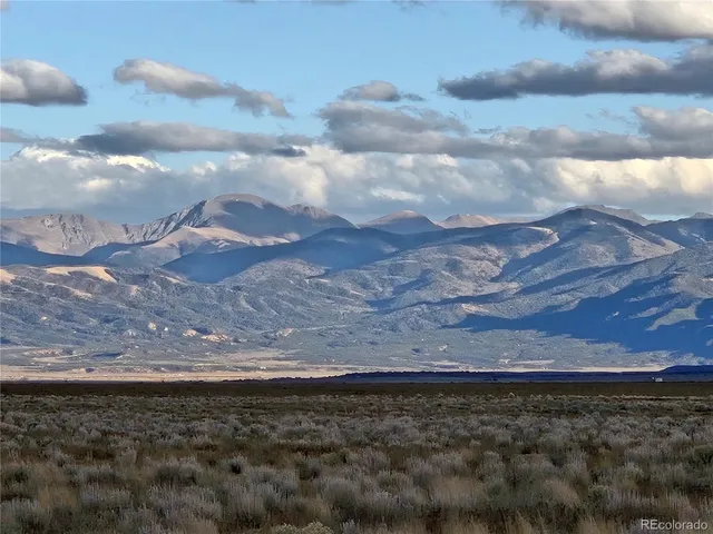 a view of a of top of a house