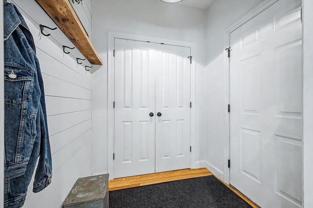 13 Hearthstone Road Hopkinton, MA 01748 - Photo 11 of 36