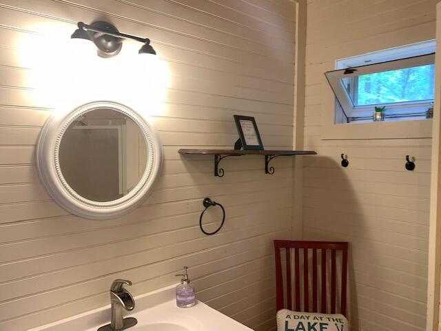 28 Watchic Road 21 Standish, ME 04085 - Photo 3 of 40 Building 1-Bathroom-1