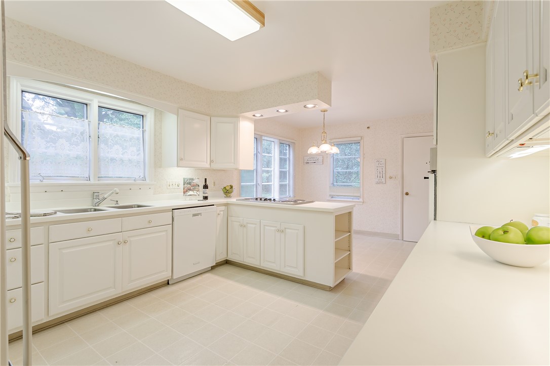 200 Monteroy Road Brighton, NY 14618 - Photo 13 of 41 Large eat in-kitchen w/Corian counters/double oven