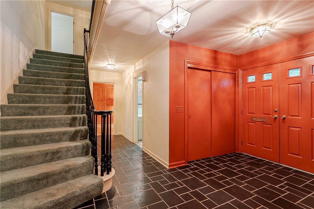 200 Monteroy Road Brighton, NY 14618 - Photo 7 of 41