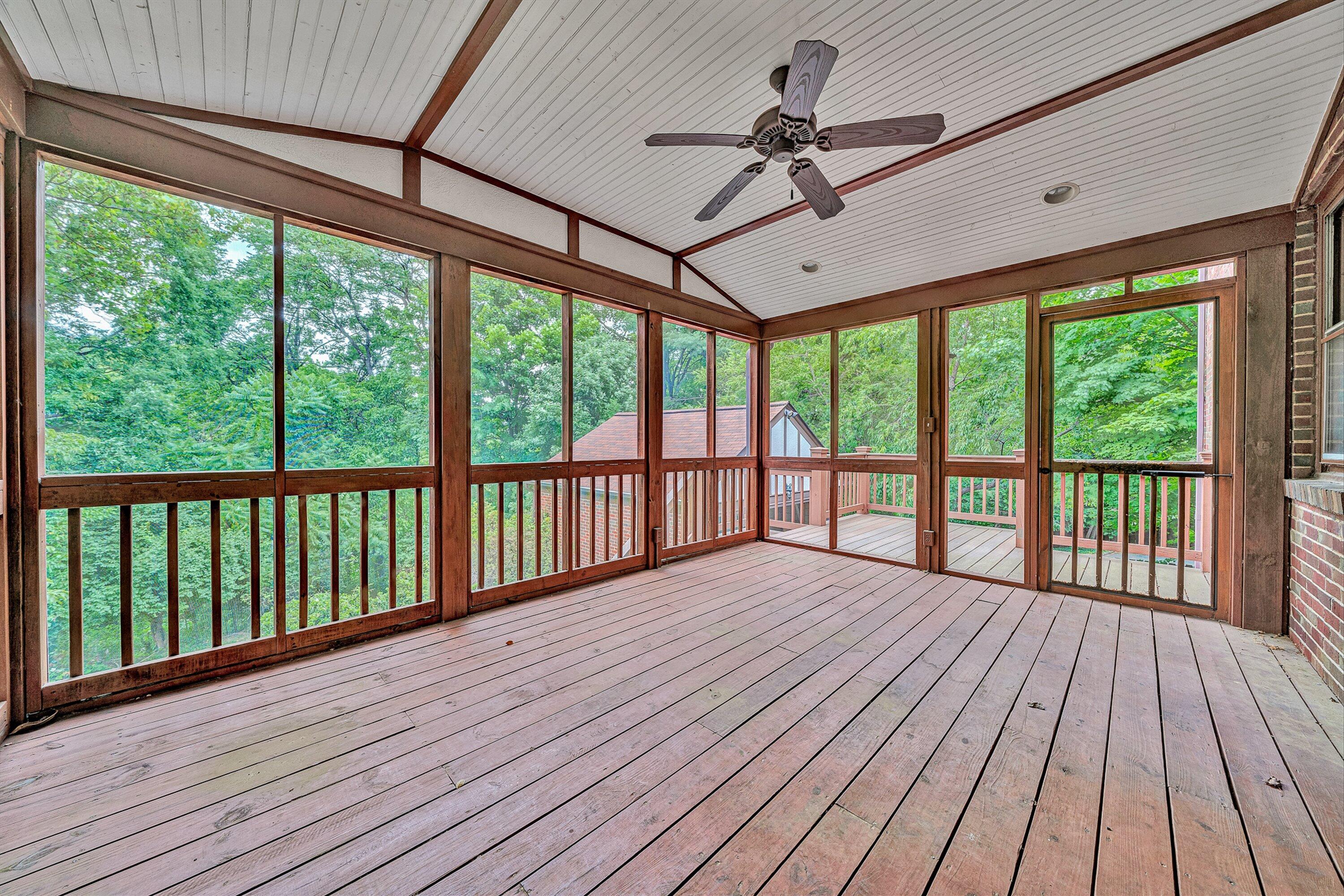 3207 White Oak Road Southwest Roanoke, VA 24014 - Photo 19 of 86 38-VM-09941
