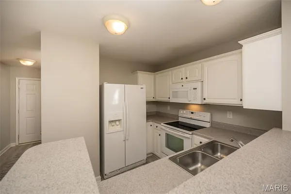 $250,000 | 6827 Eagles Landing Court, Pacific, MO 63069