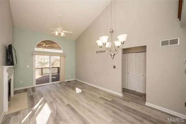$250,000 | 6827 Eagles Landing Court, Pacific, MO 63069