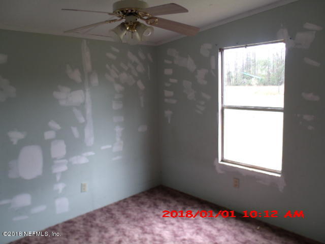 5531 Newton Road Middleburg, FL 32068 - Photo 10 of 13 BEDROOM 2