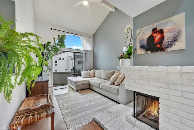 $599,999 | 17151 Corbina Lane, Unit 206, Huntington Beach, CA 92649