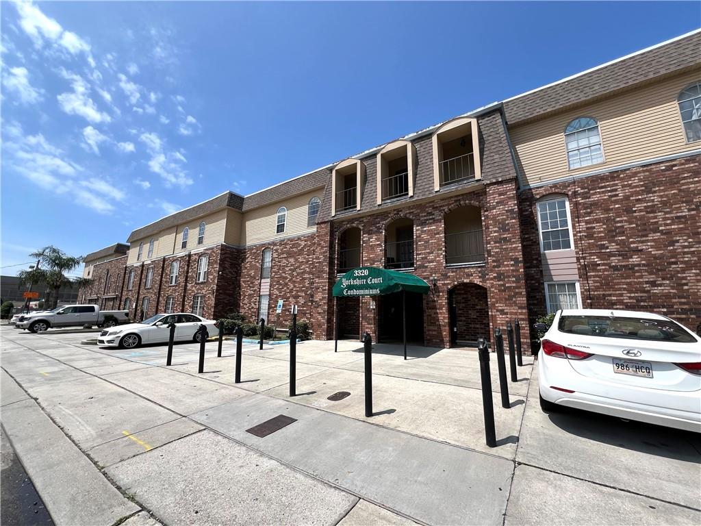 3320 North Arnoult Road, Unit 112 Metairie, LA 70002 - Photo 3 of 18