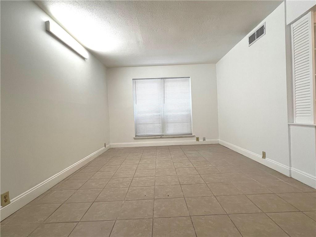 3320 North Arnoult Road, Unit 112 Metairie, LA 70002 - Photo 4 of 18