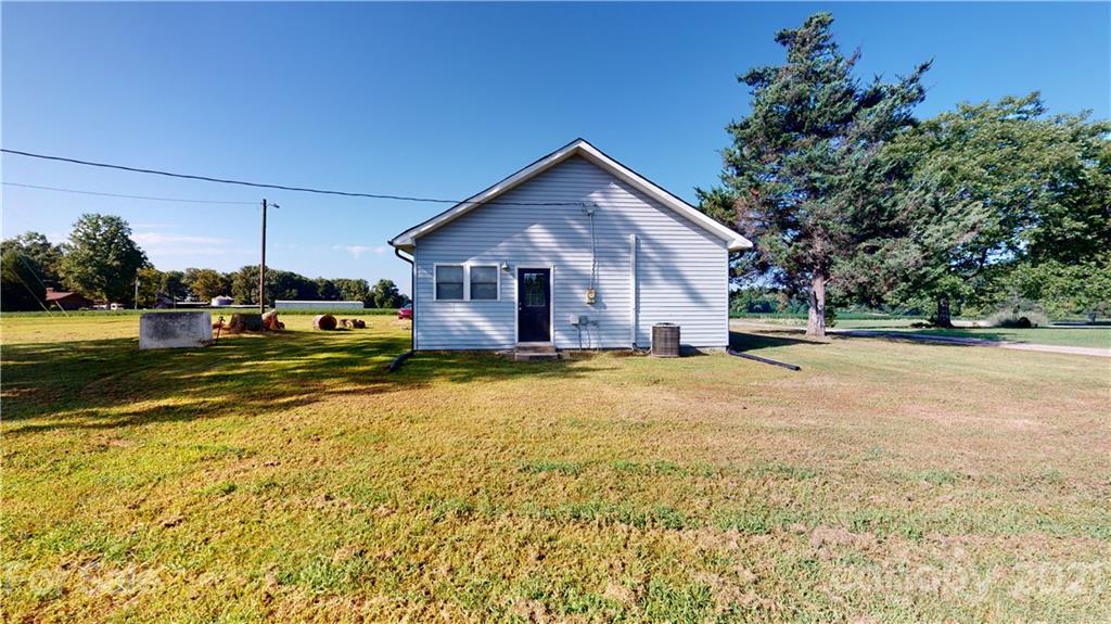 643 East Sanders Road, Unit 27 Shelby, NC 28150 - Photo 17 of 18 Gallery Image 17