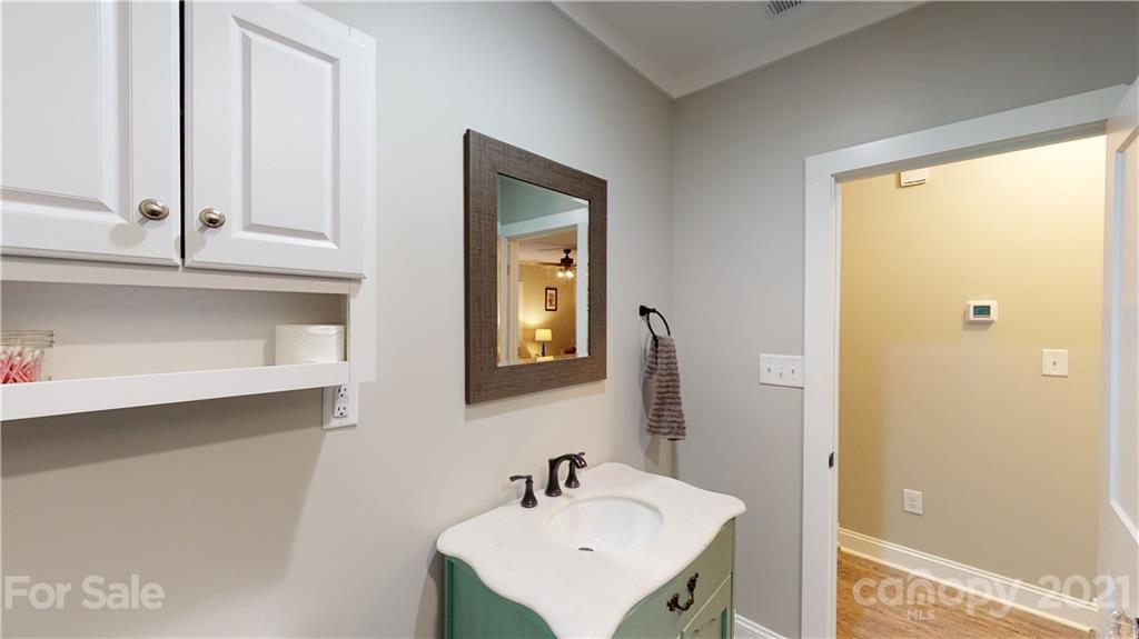 643 East Sanders Road, Unit 27 Shelby, NC 28150 - Photo 9 of 18 Gallery Image 9
