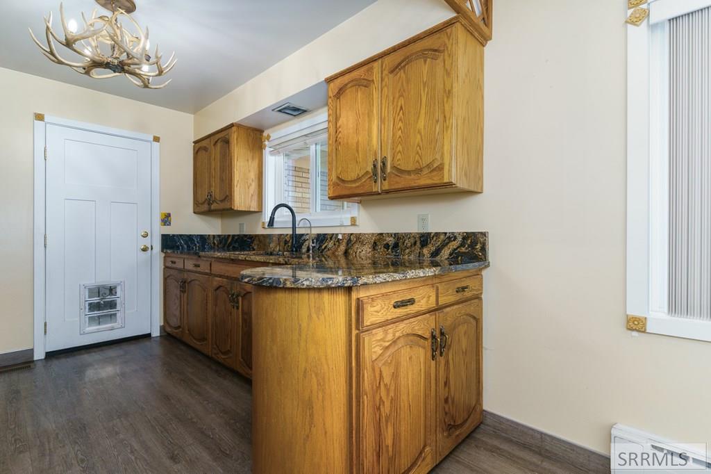 495 Packard Avenue Pocatello, ID 83201 - Photo 15 of 47