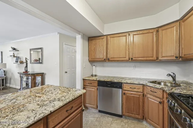 $369,900 | 126 Wyckoff Mills Road, Unit 84, Hightstown, NJ 08520