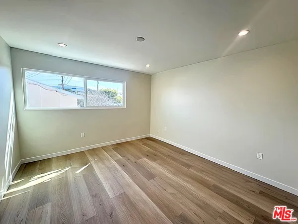 $3,200 | 1302 Amethyst Street, Unit D, Redondo Beach, CA 90277