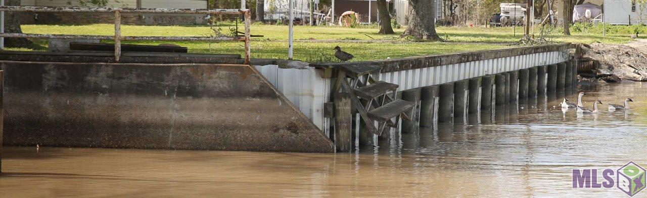 45038 Lakeside Road Gueydan, LA 70542 - Photo 31 of 37 Bulkhead