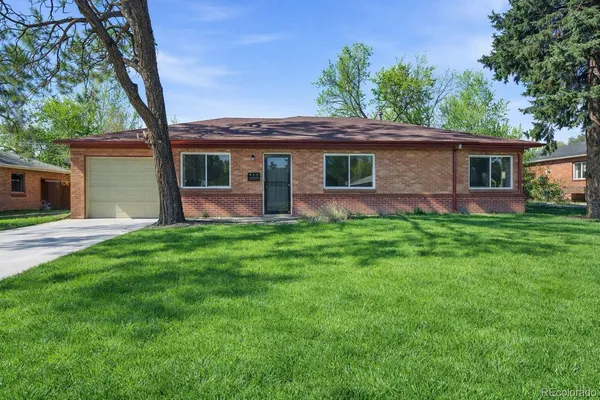 $415,000 | 811 Ursula Street, Aurora, CO 80011