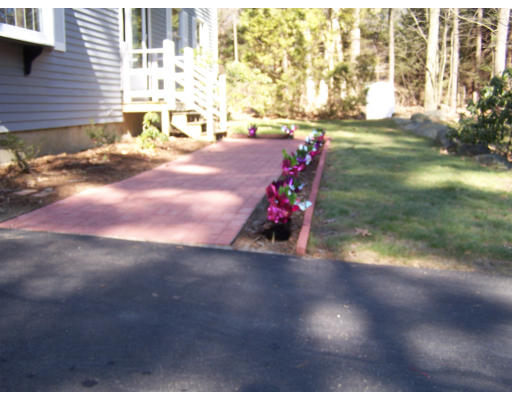 147 Hudson Road Stow, MA 01775 - Photo 3 of 6