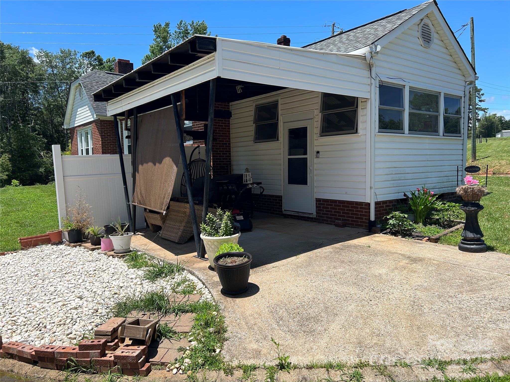 1349 Highway 221 Rutherfordton, NC 28139 - Photo 42 of 47