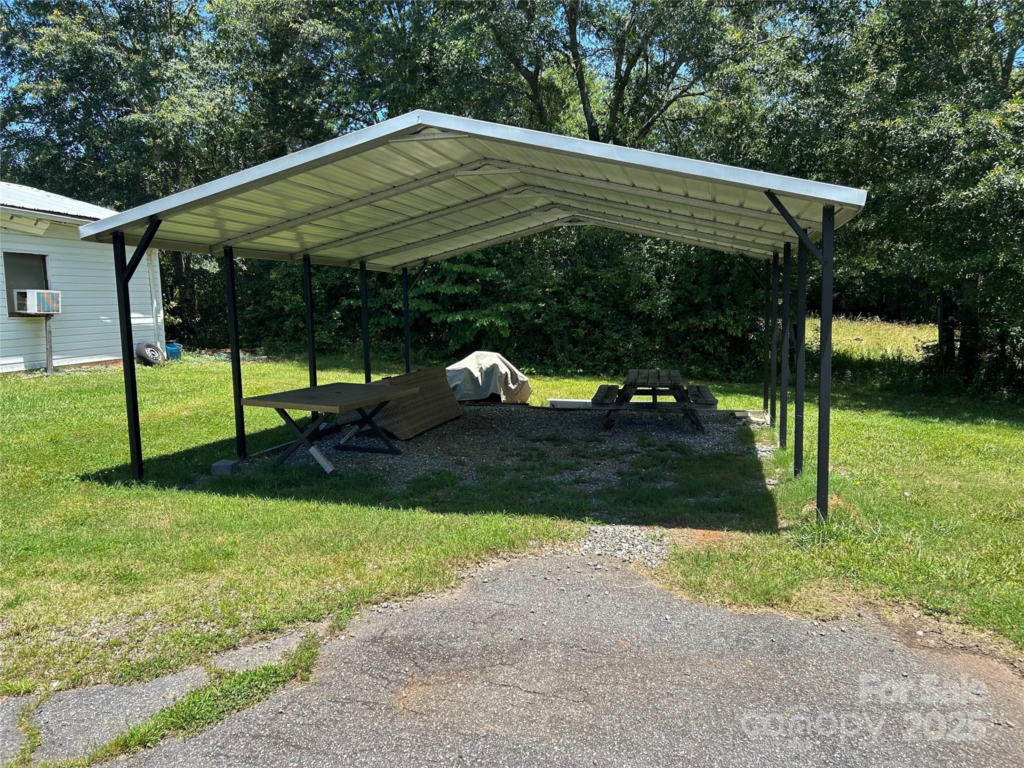 1349 Highway 221 Rutherfordton, NC 28139 - Photo 5 of 47