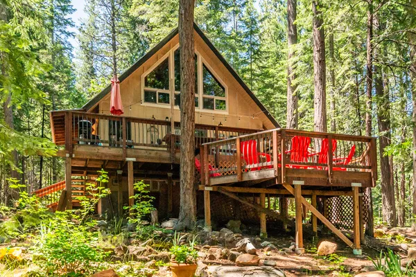 $325,000 | 751 Mountain Aire Road, Trinity Center, CA 96091