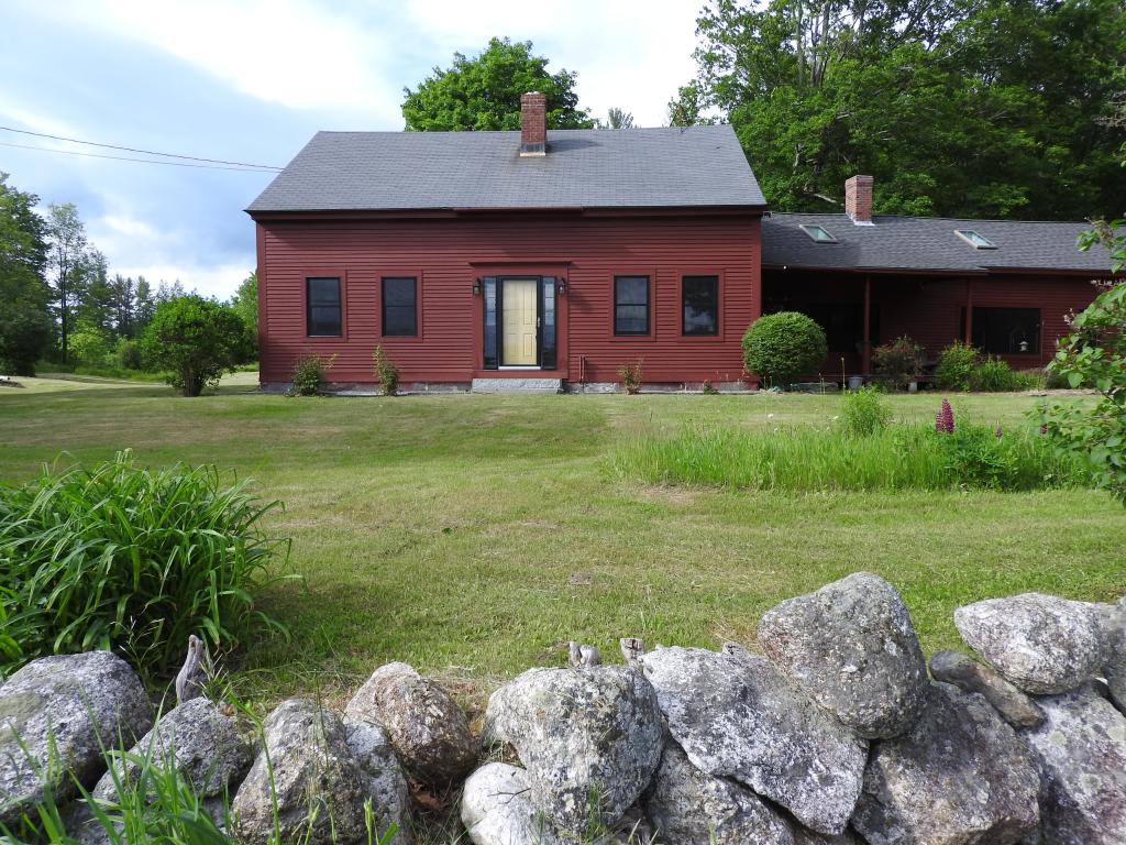 671 East Washington Road Hillsborough, NH 03244 - Photo 1 of 36