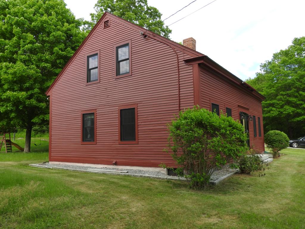 671 East Washington Road Hillsborough, NH 03244 - Photo 3 of 36