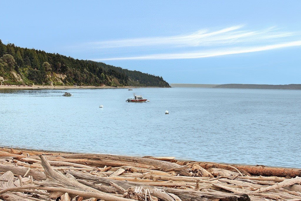 2270 Wagner Road Camano Island, WA 98282 - Photo 14 of 15 Gallery Image 14
