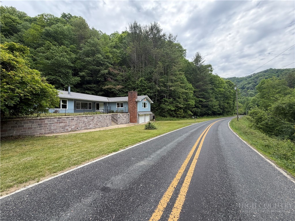 274 Bryan Davis Road Creston, NC 28615 - Photo 4 of 28