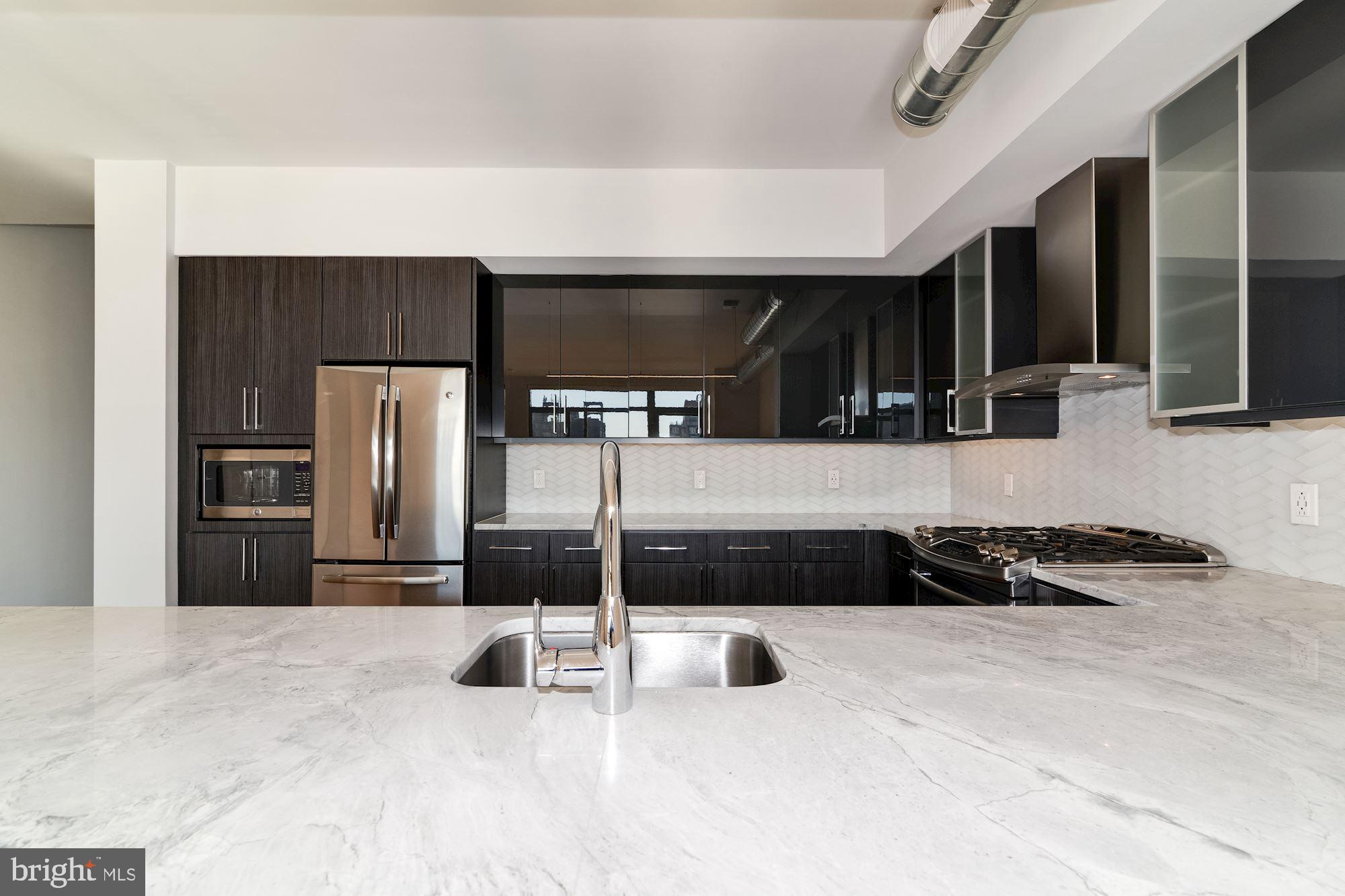 1125 Sansom Street, Unit 2B619 Philadelphia, PA 19107 - Photo 11 of 97