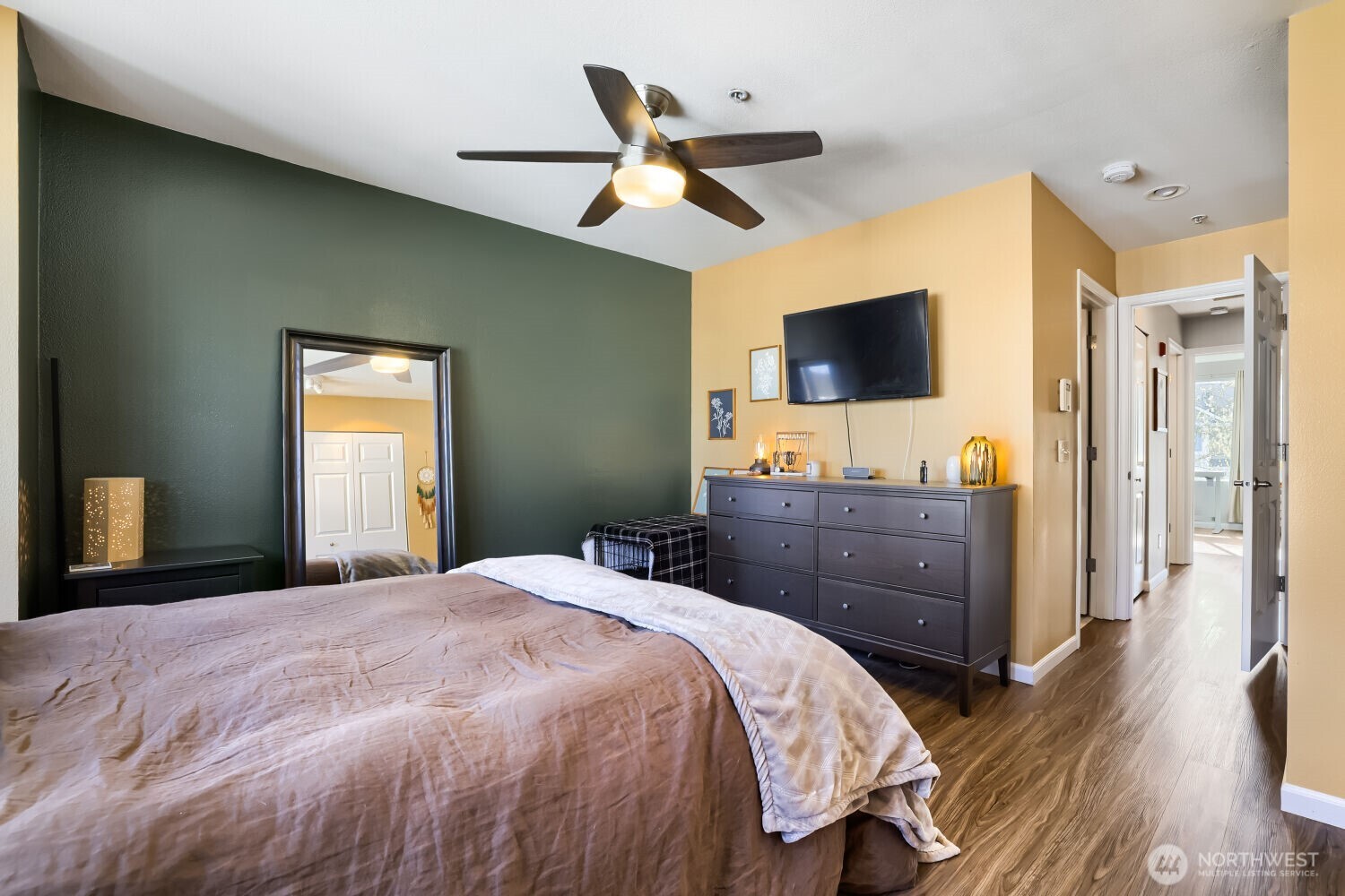 11913 Northeast 163rd Place, Unit 192 Bothell, WA 98011 - Photo 17 of 33