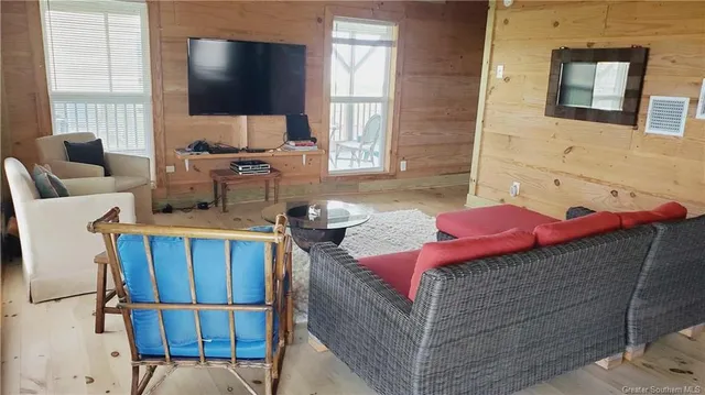 $337,500 | 120 Sea Bright Avenue, Cameron, LA 70631