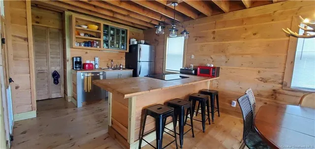 $337,500 | 120 Sea Bright Avenue, Cameron, LA 70631