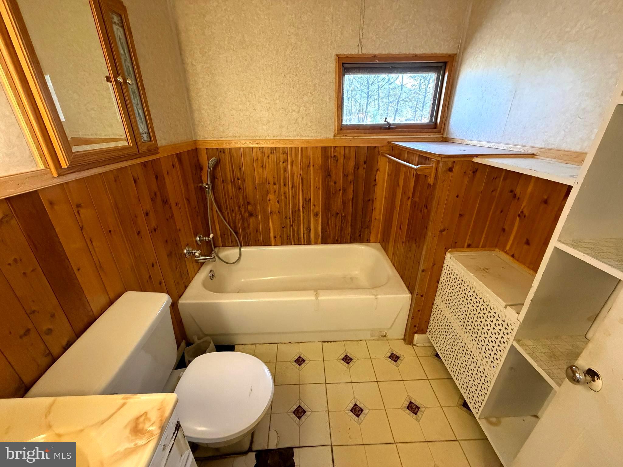 14710 Howard Street Cumberland, MD 21502 - Photo 38 of 55 Full bath