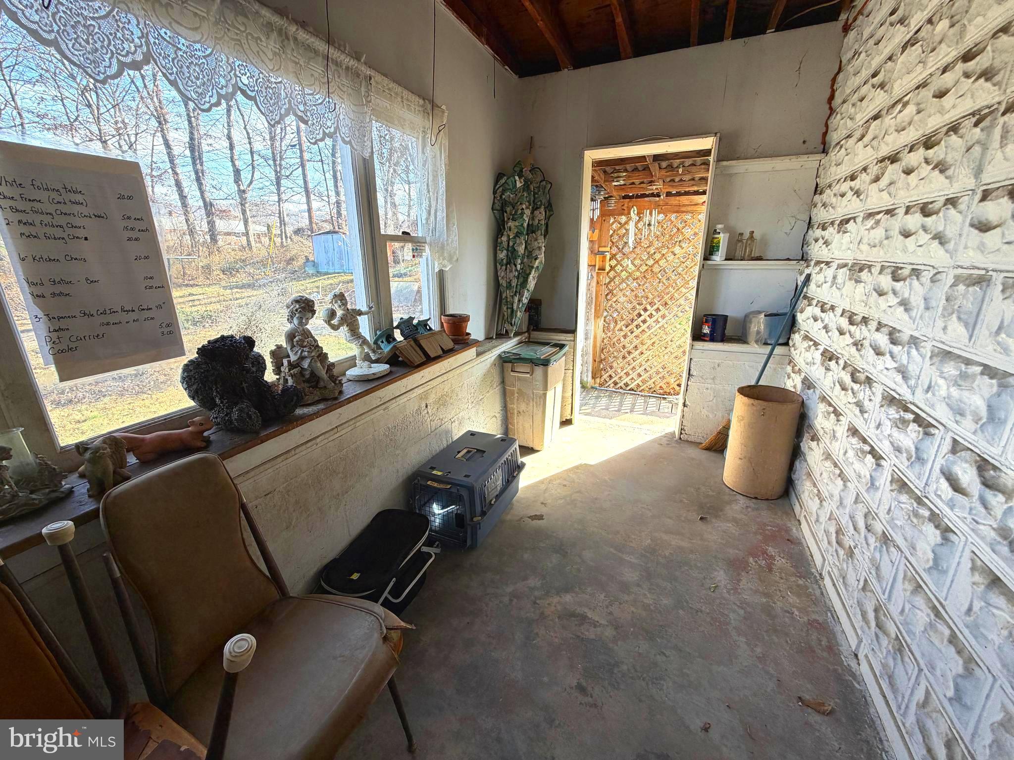 14710 Howard Street Cumberland, MD 21502 - Photo 53 of 55 Enclosed back porch