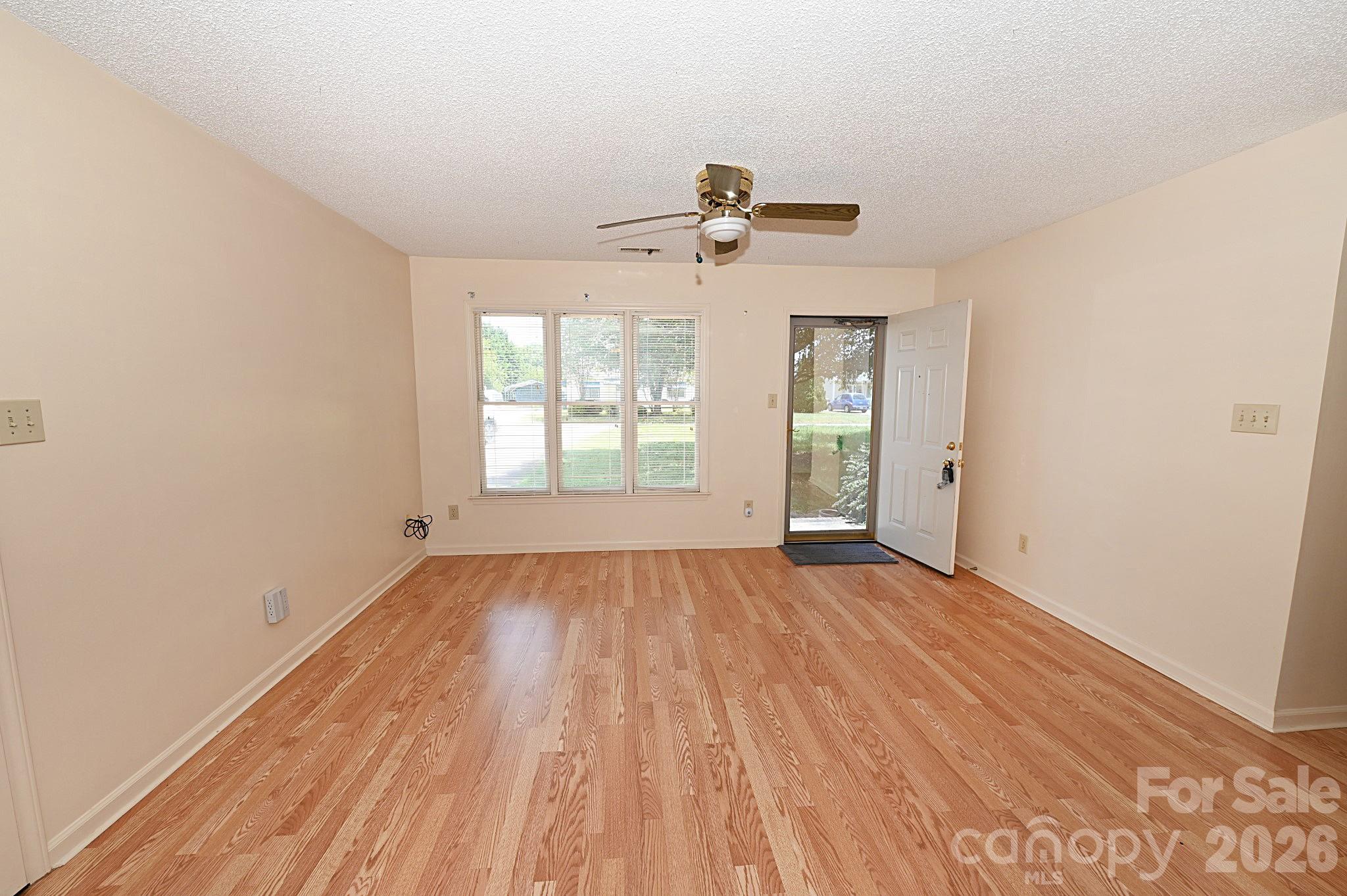 4445 Sulphur Springs Road Northeast Hickory, NC 28601 - Photo 12 of 34